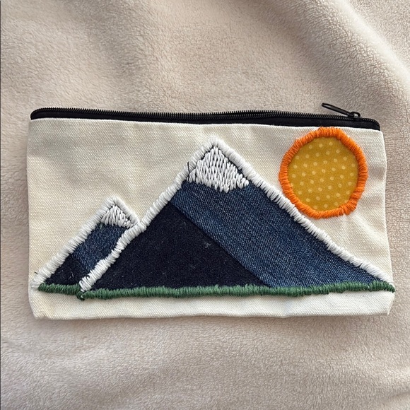 Handcrafted Mountain Scene Cosmetic Bag - Picture 1 of 1